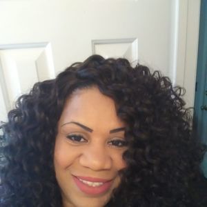 Meet your Posher, Alicia